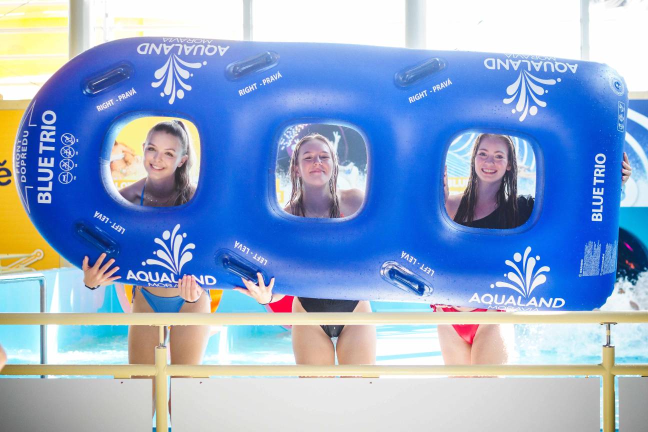 Seznamovák Brno MUNI VUT MENDELU VETUNI - Aqualand: tobogány